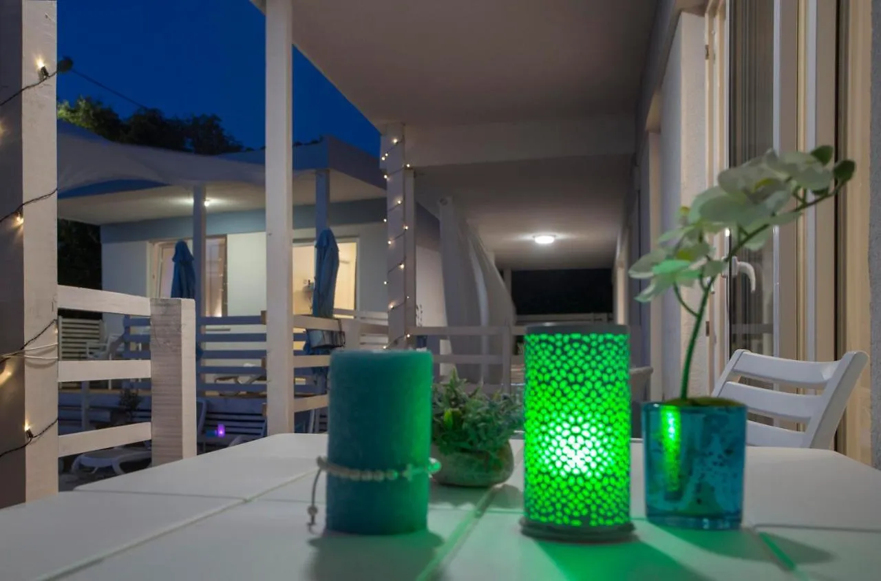 Beachfront Mobile Homes Village Trogir
